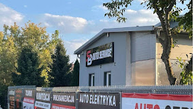 Zdjęcie warsztatu samochodowego